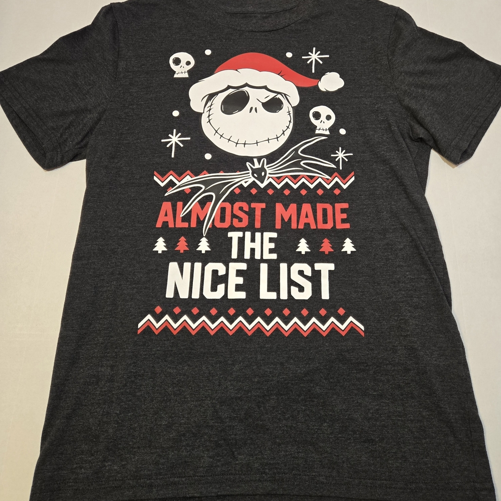 Disney Nightmare Before Christmas Medium Shirt